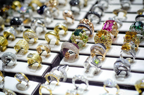 Dubai Gold Souk jewelery ring market