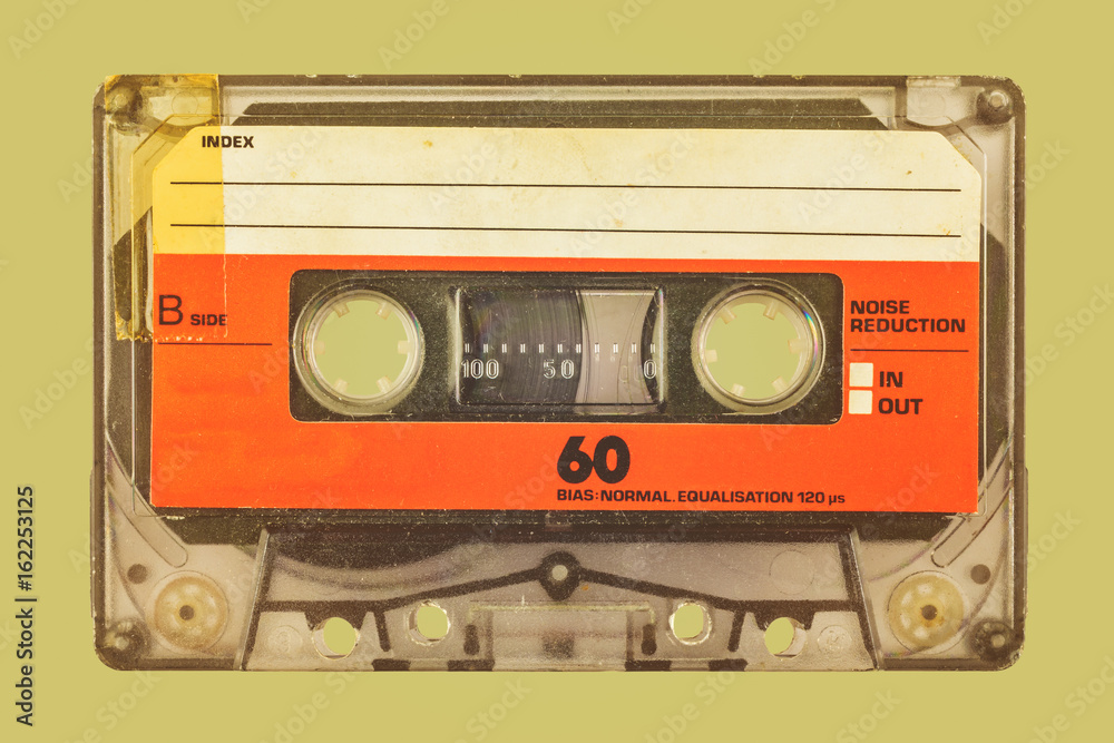Naklejka premium Retro stylizowany wizerunek kompaktowej kasety