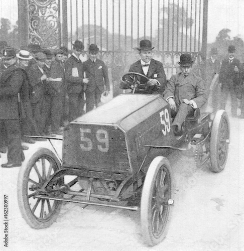Paris-Madris Race 1903. Date: 1217 © Archivist