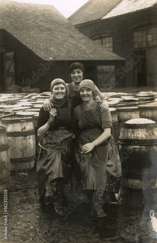 Scotch fisher girls  Great Yarmouth  c.1915. Date: circa 1915 photo