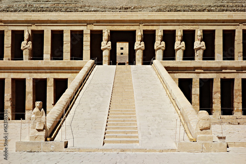 Photos Hatshepsut Temple