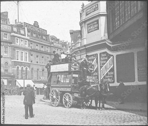Bus  Old Kent Road. Date: circa 1890 photo