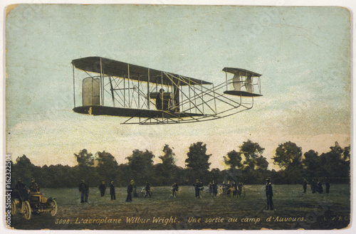 Wright at Auvours 1908. Date: autumn 1908