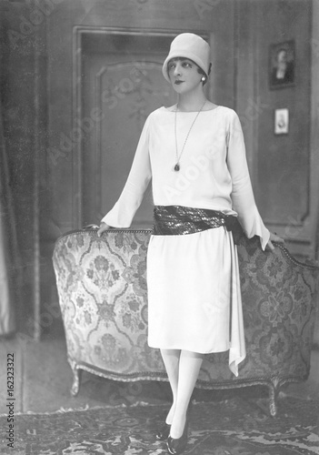 Bild auf Leinwand 1920s Fashion - Jean Lanvin. Date: late 1920s
