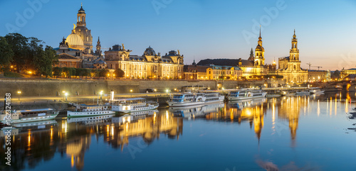 Evening panorama of Dresden  © Mike Mareen