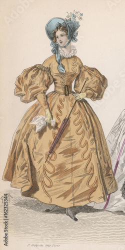 Fotografie Gold Dress 1830s. Date: 1830s
