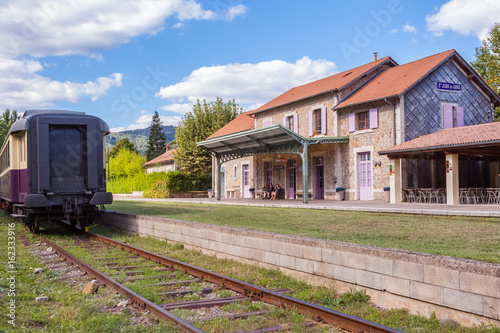 petite gare touristique de Saint-Jean-du-Gard, France  © Unclesam