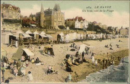 Obraz na plátně Le Havre Beach. Date: circa 1905