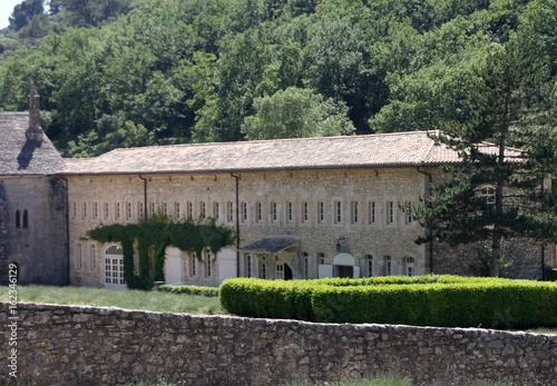 abbaye de Sénanque à Gordes dans le Vaucluse