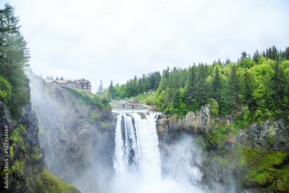Snoqualmie Falls and Lodge