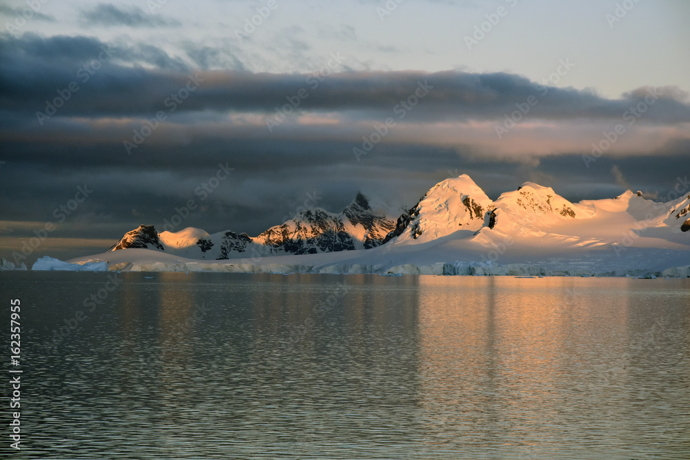 Views of the Gerlache Strait in Antarctica at dusk (Antarctic sunset)