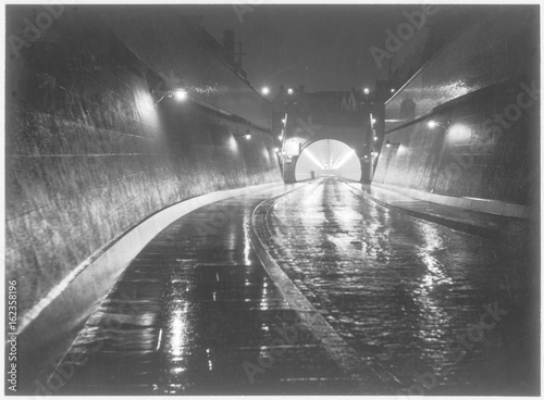 Transport - Tunnels. Date: 1900