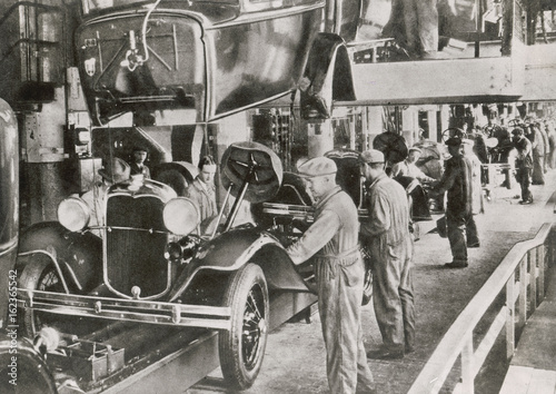 Canvas Print Ford Assembly Line 1929. Date: 1929