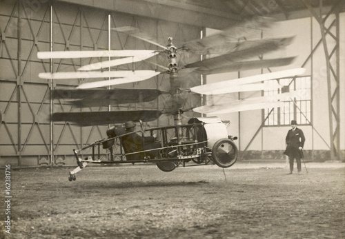 Pescara Helicopter 1922. Date: 1922