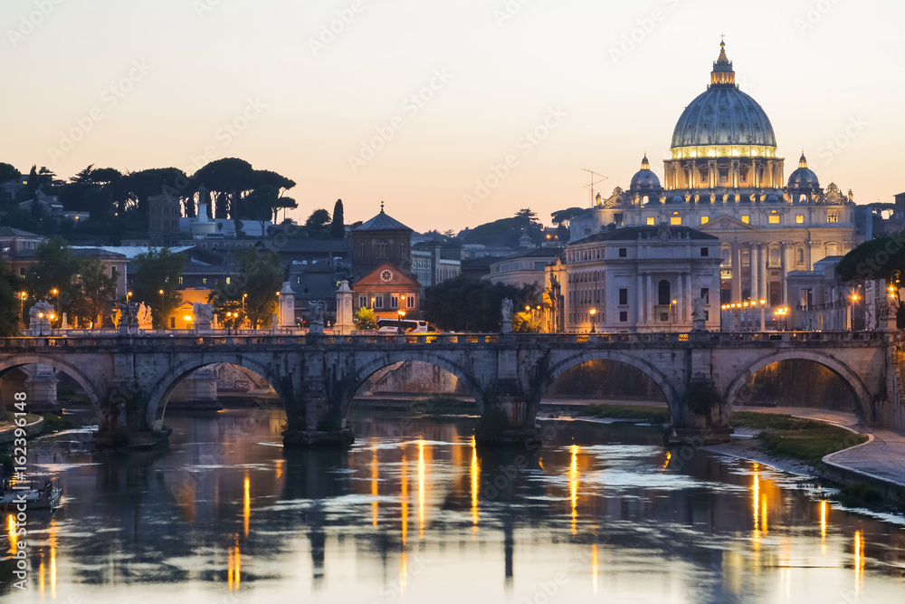 Obraz premium Bazylika św. Piotra w Watykanie 