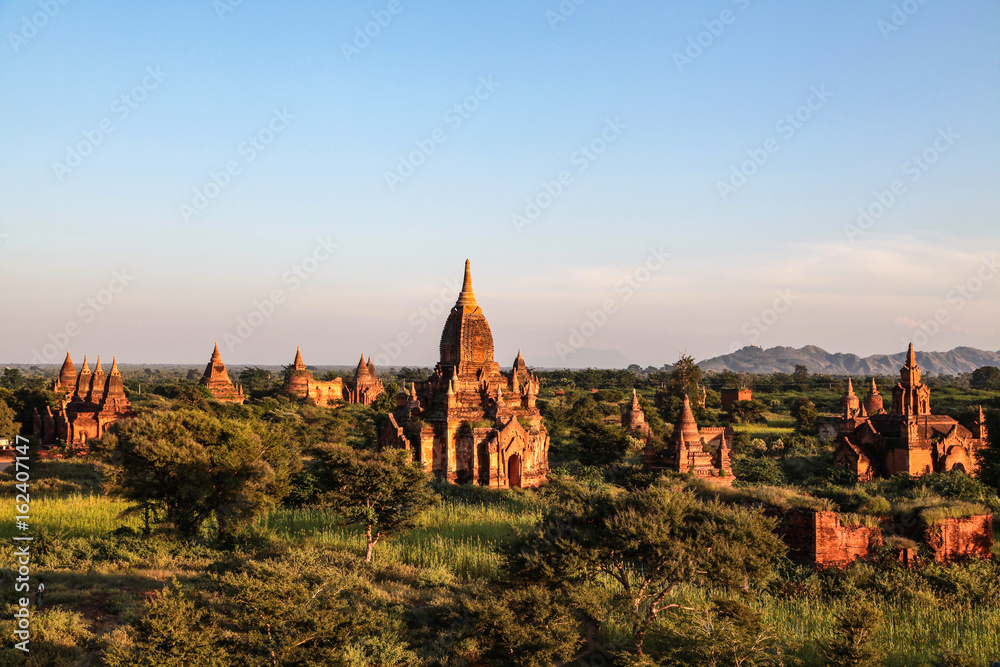 Myanmar - Sonnenuntergang in Bagan