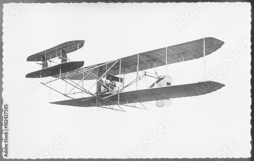 Obraz na płótnie Lambert Over Paris. Date: 3579