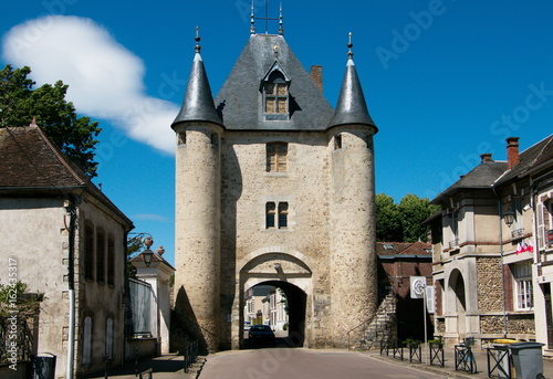 Turm in Villeneuve sur Yonne photo