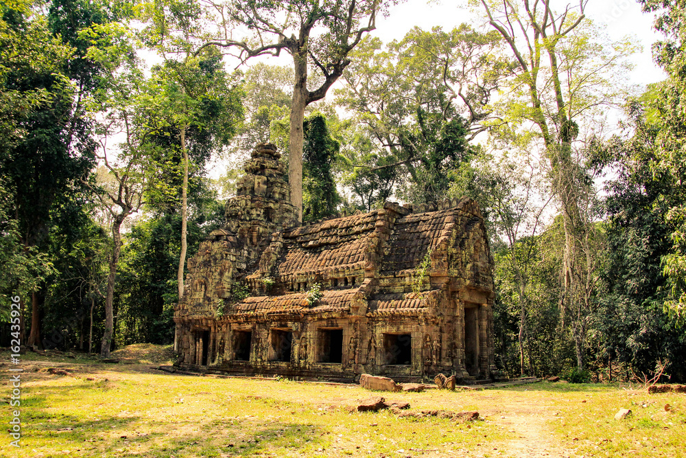 Angkor was the capital city of Khmer Empire in Cambodia Angkor was the capital city of Khmer Empire in Cambodia