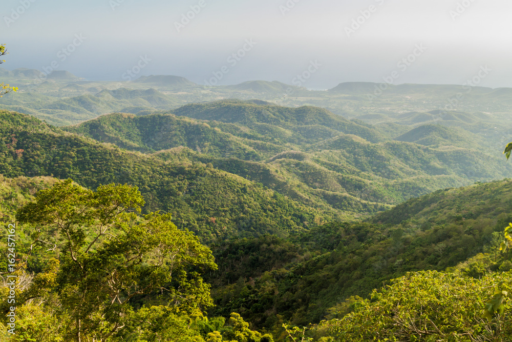 Fototapeta premium Landscape of Sierra Maestra mountain range near Santiago de Cuba, Cuba