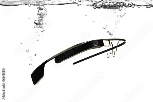 Obraz na płótnie Google Glass under water