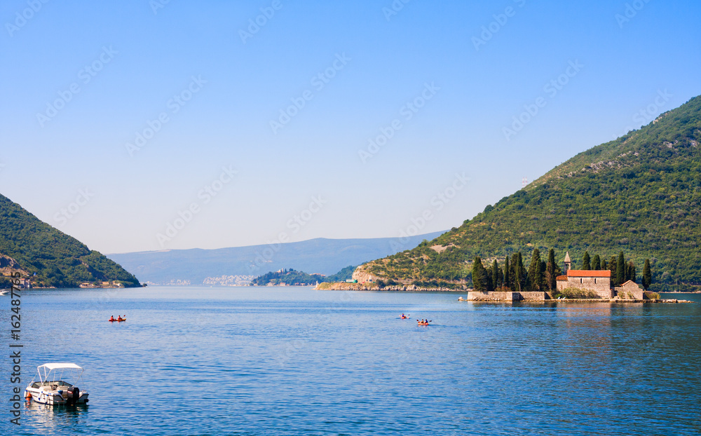 Fototapeta premium Ostrvo Sveti Dorde ( Island of Saint George) is one of the two islets off the coast of Perast in Bay of Kotor