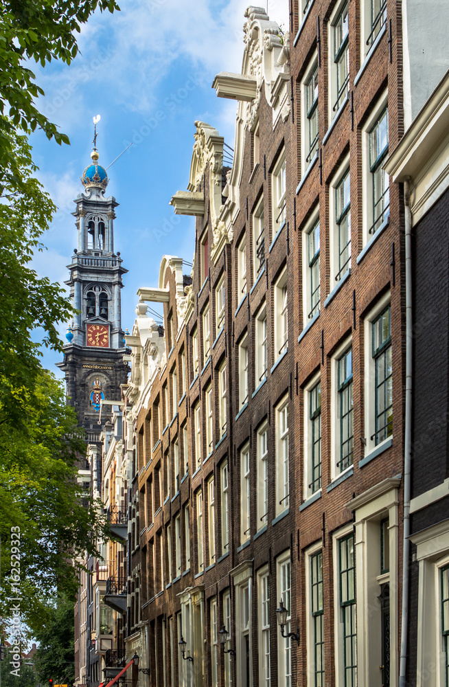 Fototapeta premium Traditional old buildings in Amsterdam