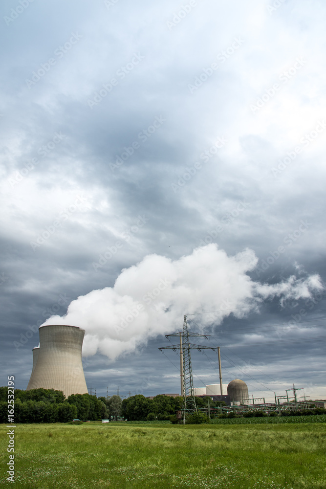 Kernkraftwerk Grundremmingen in Bayern, Wolken