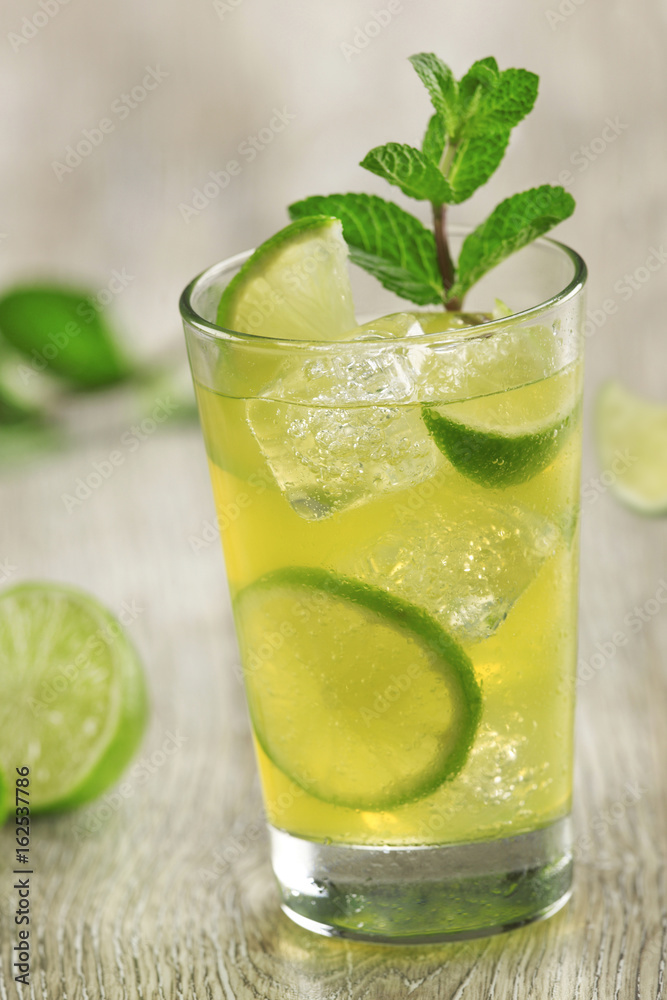 Fresh lemonade Fresh lemonade