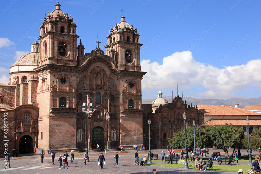 Eglise baroque de la Compania de Jesus à Cusco au Pérou