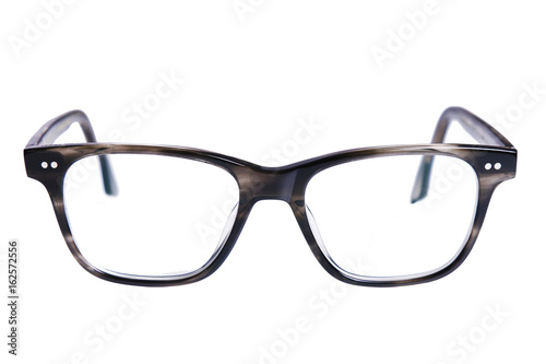 Fototapete Brillengestell, Brille vor weißem Hintergrund
