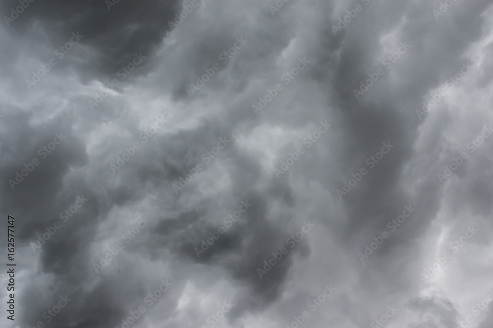 Fototapeta premium Storm Clouds