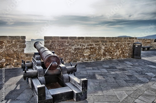 Alghero, cannoni sui bastioni photo