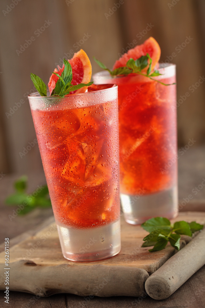 Fresh grapefruit lemonade. Fresh grapefruit lemonade.