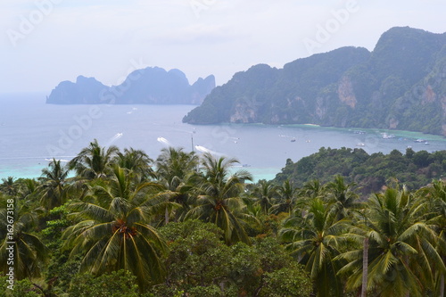 Koh Phi Phi from above © christian