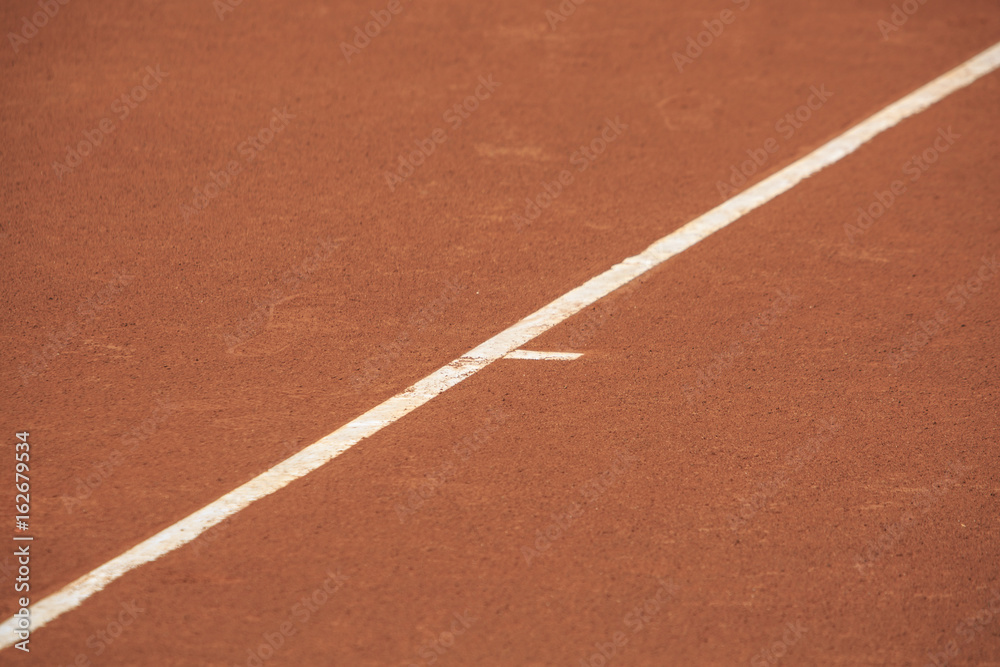 Tennis court lines