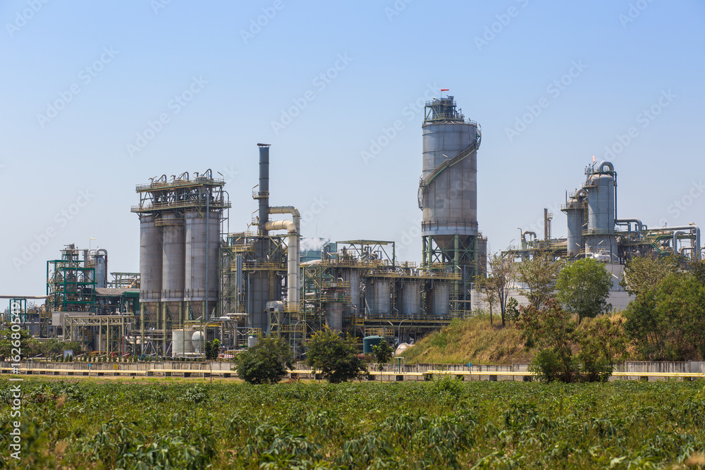 Oil and chemical factory refinery plant
