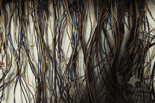 messy old cables