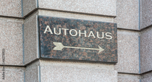 Schild 204 - Autohaus © Thomas Reimer