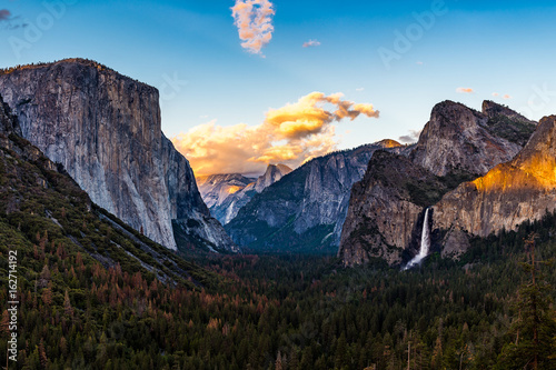 Yosemite Sunset over Tunnel View looking straight down the Valley