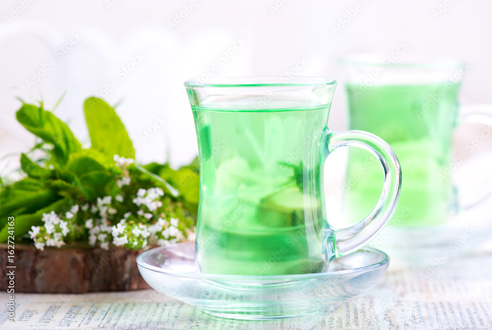 Tea in cups
