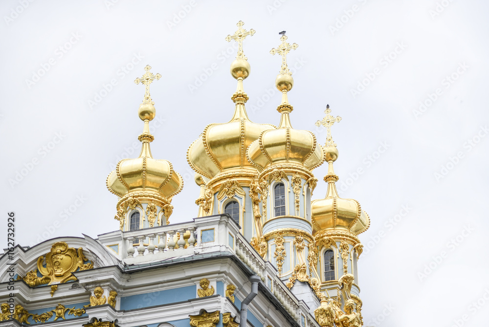 Obraz premium Golden amber in Palace Catherine in Petersburg, Russia.