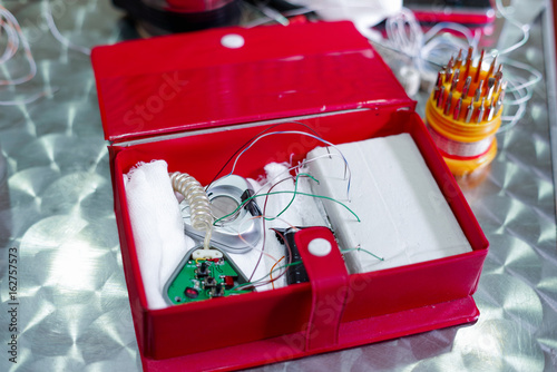 Fotografi Close up shot of improvised explosive device bomb