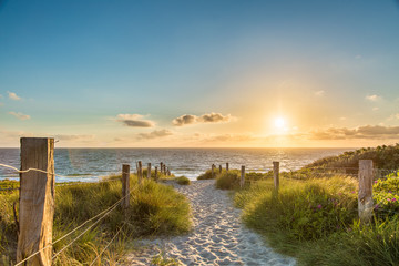 Foto auf Leinwand Schlafzimmer Der Weg zum Meer  © mmphotographie.de