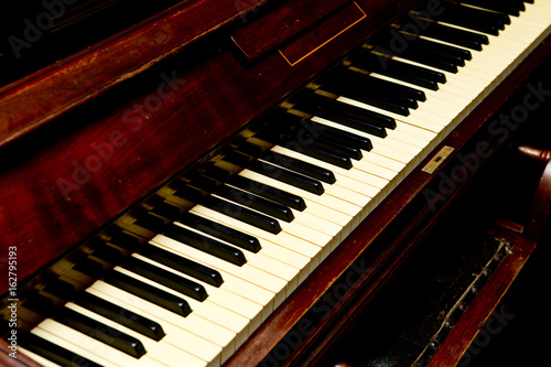 Antique Piano - piano keys angled view