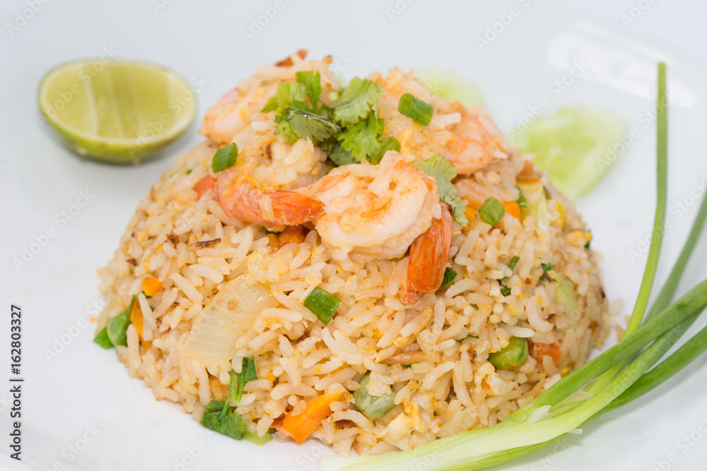Fried rice with shrimp 2