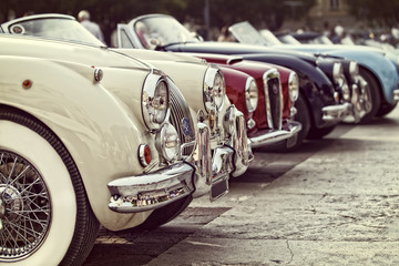 Wandcirkels Auto Oldtimers tentoongesteld op autobeurs  © Giuseppe Blasioli