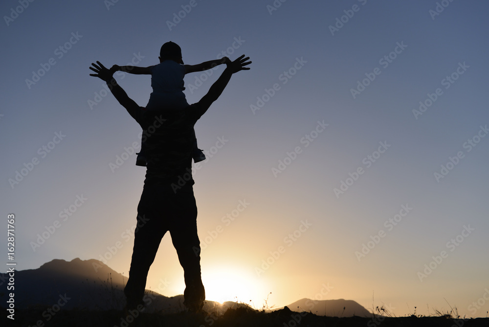 Fototapeta premium father's Day & father and son silhouette