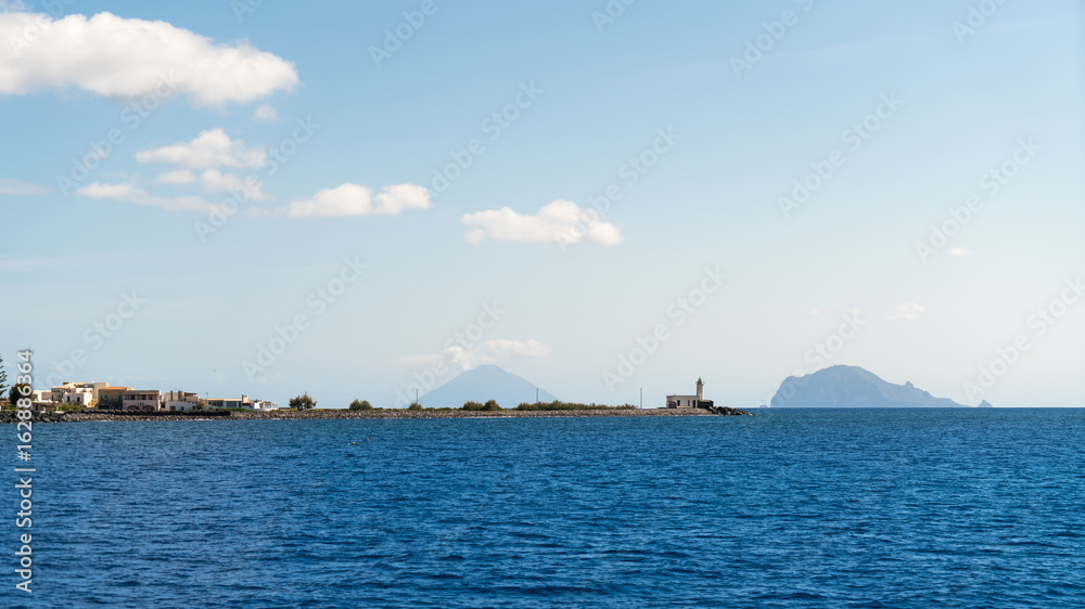 Lighthouse at Lingua head on Salina Island