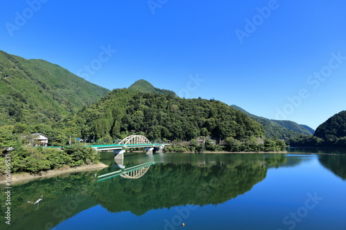 奥多摩湖の景色